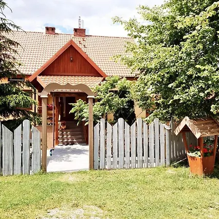 Ranczo W Dolinie Gospodarstwo agroturystyczne *