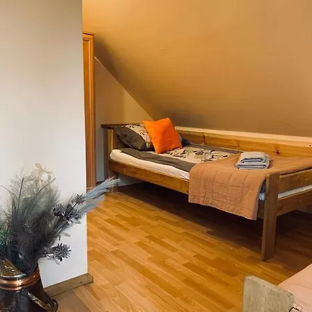 Ranczo W Dolinie * Ukta