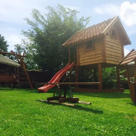 Alloggio per agriturismo Ranczo W Dolinie Ukta